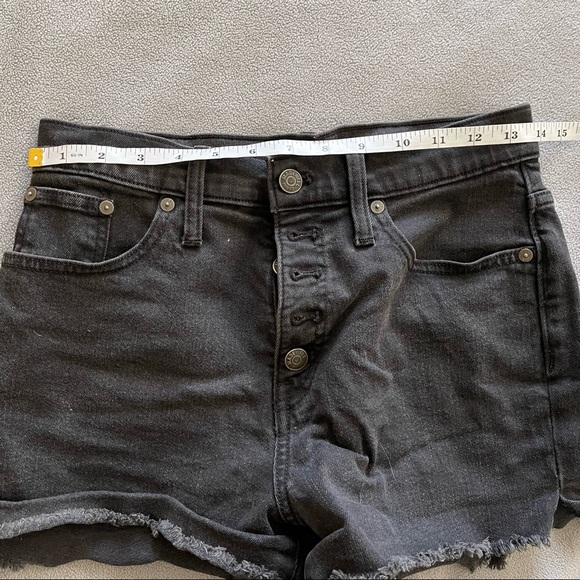 Madewell high rise black denim jean shorts size 26 G5167 - Picture 7 of 9
